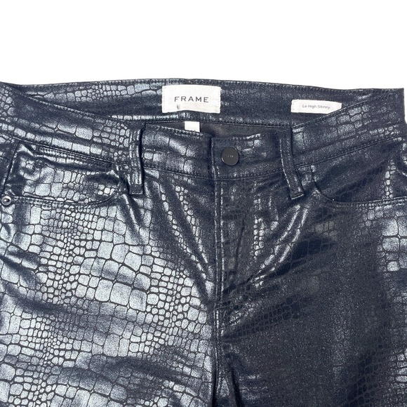 Frame Le High Crop Skinny Coated Croc-Embossed Jeans, Black, Size 26 - Picture 3 of 9